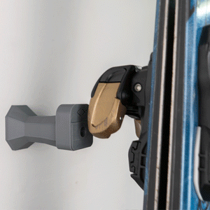 ski holder wall mount