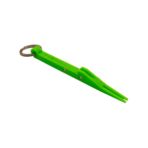 Nail knot tool by Pesca Innovations in green on a white background.